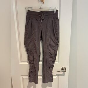 Lululemon dance studio pants ( I think ankle see measurements) grey sz 6